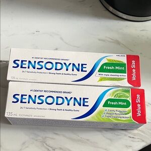 Sensodyne Fresh Mint Toothpaste
